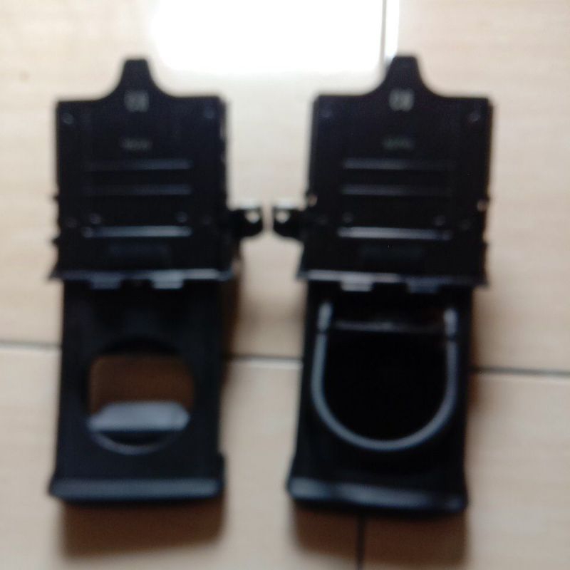 Jual Cup holder Innova zenix 2023 original set kiri kanan Shopee