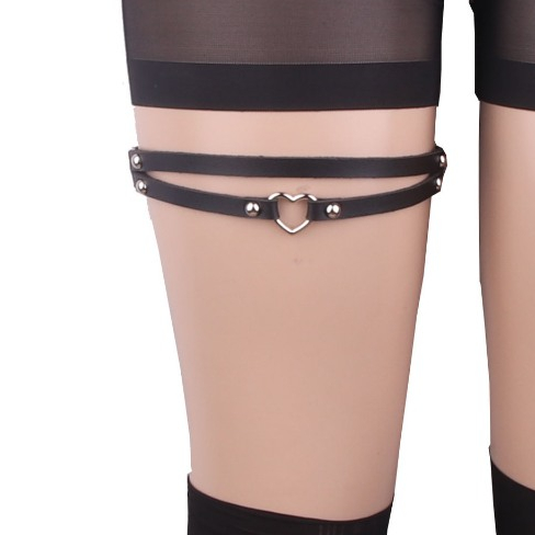 Jual garterbelt GESPER PAHA love lace gelang paha kaki aksesoris cosplay  lolita gothic garter belt PU Leather | Shopee Indonesia
