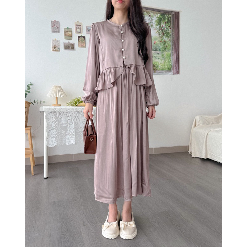 Jual KANON - Maggie Set - Set blouse dan rok midi satin organik ...