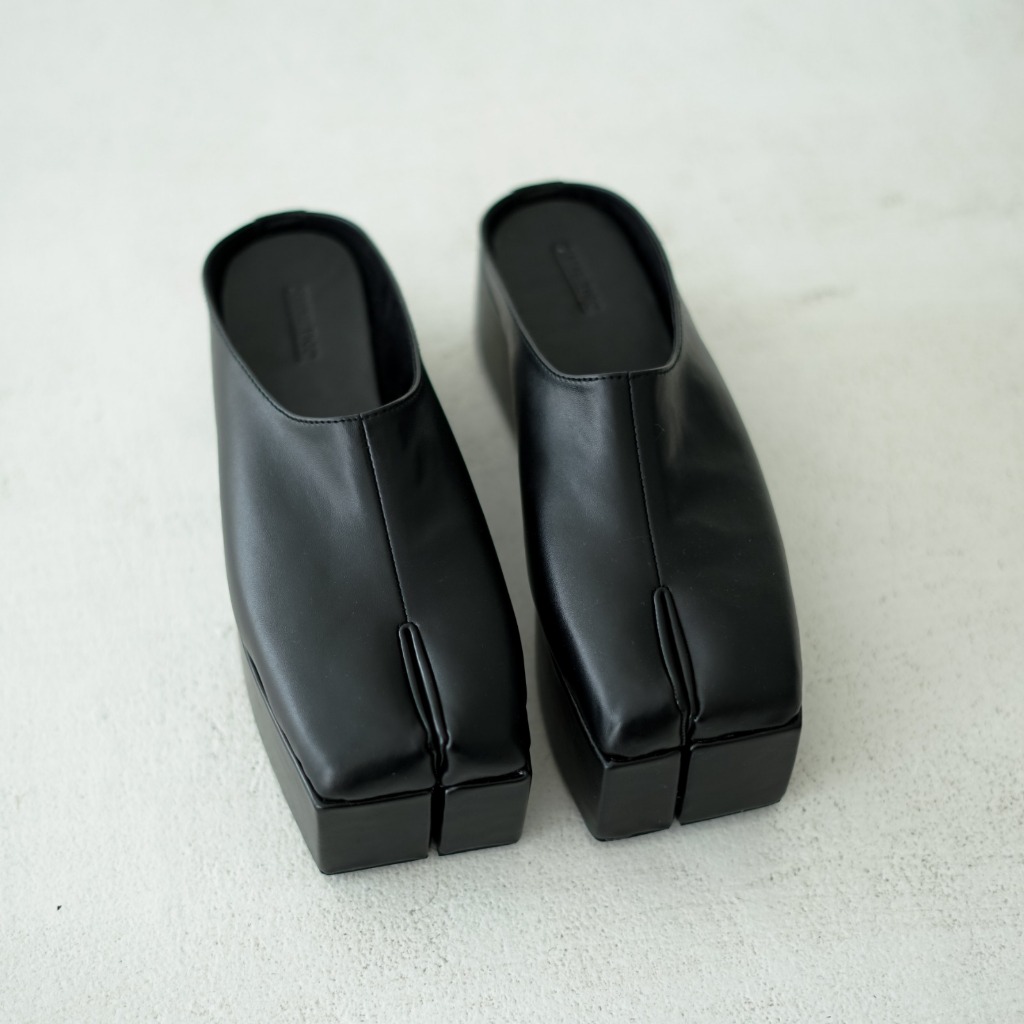 Jual RIDE.INC - Lei Tabi Clogs (Square Toe) | Shopee Indonesia