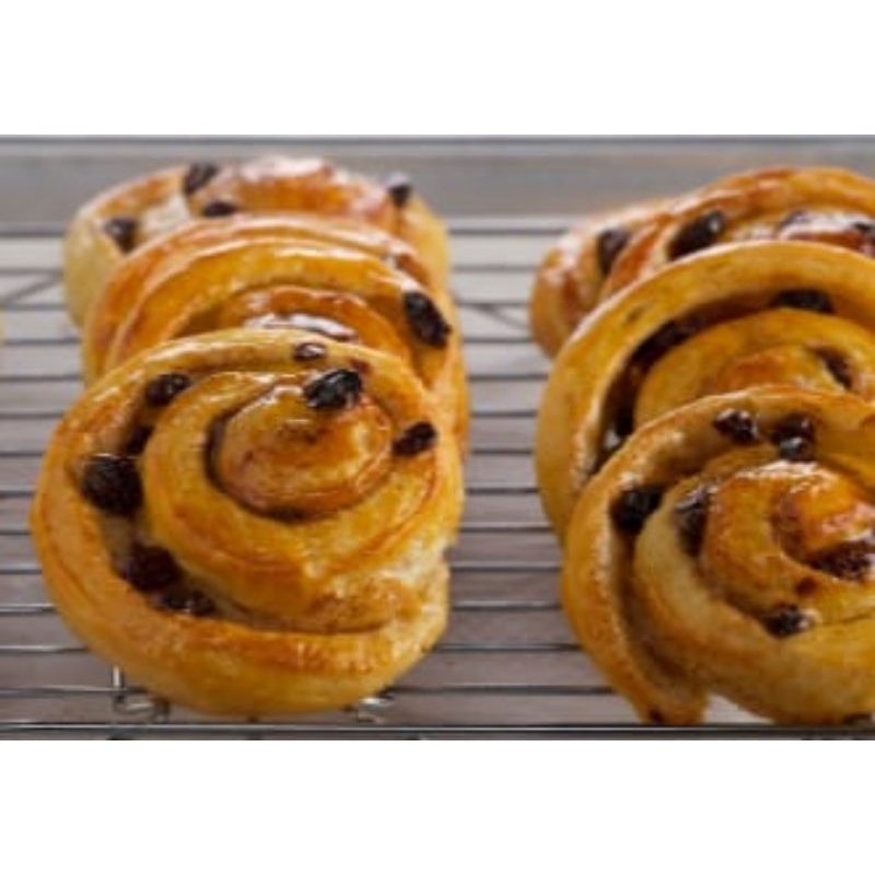 Jual Danish Pastry Ready to Eat - Danish Raisin Kismis / Chocolate ...