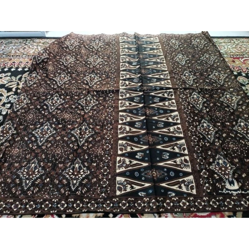 Jual Lar Gurda, Sarung Batik Tradisional Eksklusif LAR GURDA ASLI ...