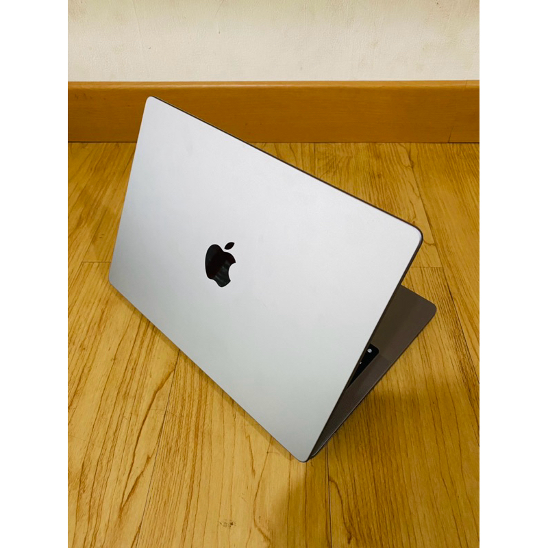 タ*オ様 Apple MacBook 滅茶苦茶 Pro 13インチ 