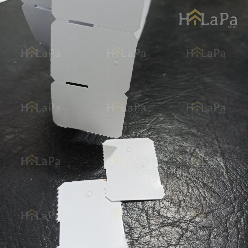 Jual Label karton hang tag isi 1.800 pcs / 26x35mm | Shopee Indonesia