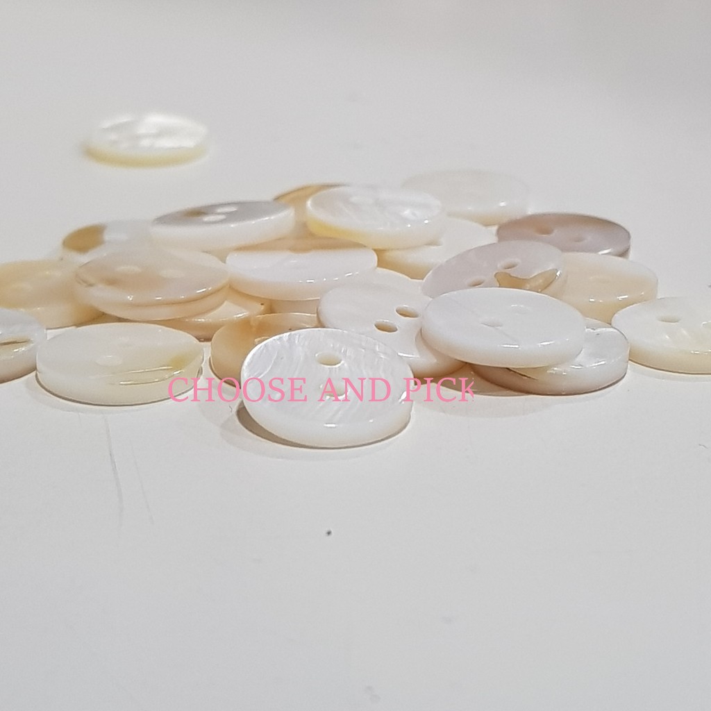 Jual Kancing Kerang Putih Lubang 2 18L (11mm) TEBAL Isi 1000pcs ...