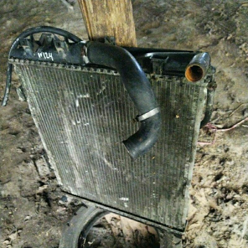 Jual radiator mercy w124 BEHR | Shopee Indonesia