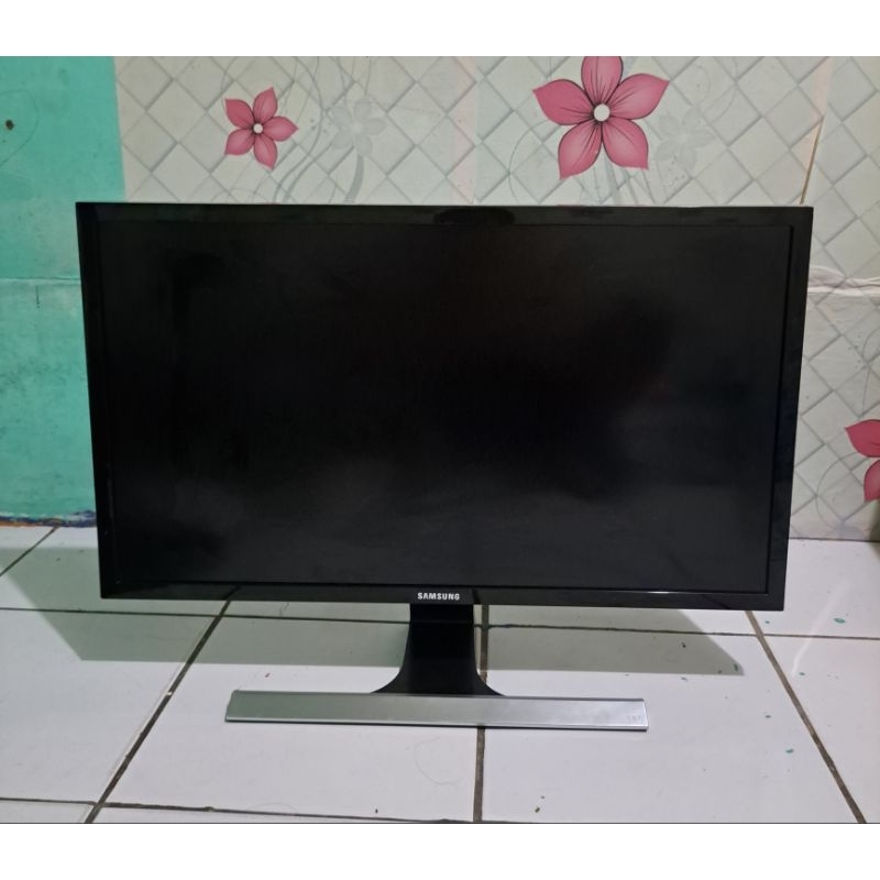 Jual Monitor Samsung 28 Inch Led 4K UHD U28E590D 3840X2160 Sangat Mulus