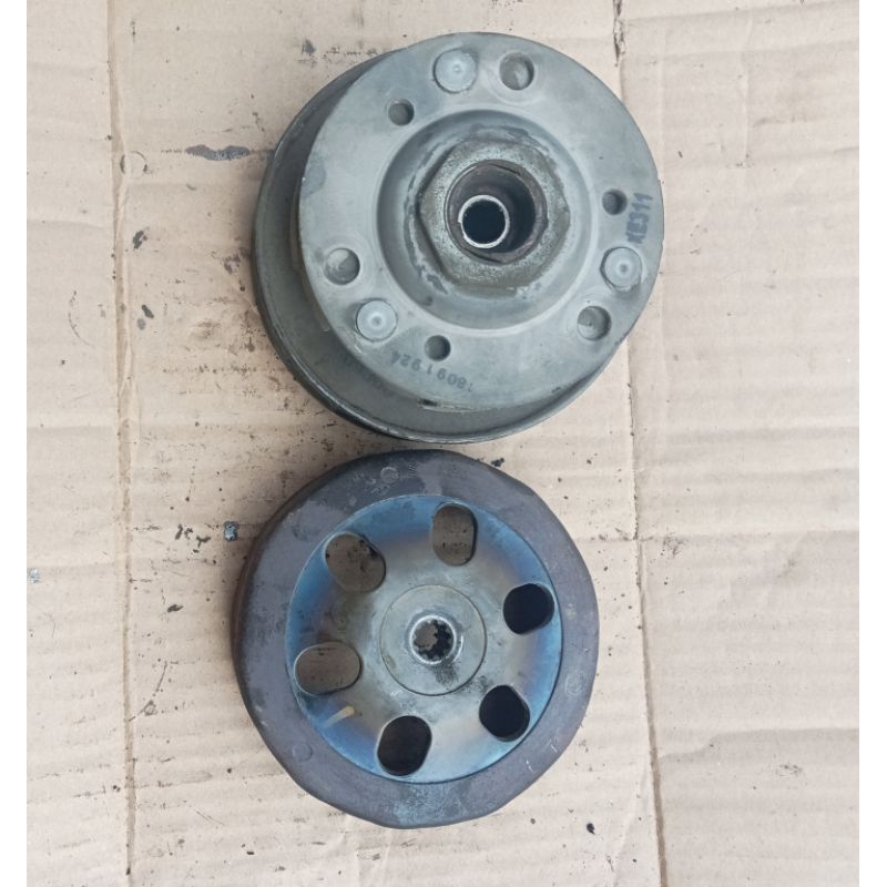 Jual puLi / CVT belakang motor Suzuki Nex karbu / Fi barang original ...