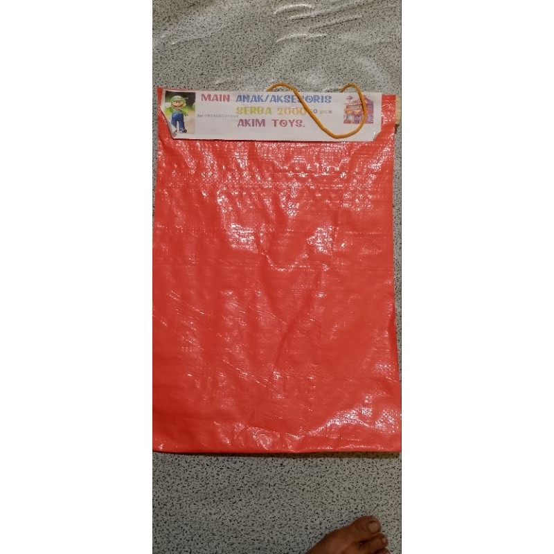 Jual papan rentengan serba 2000/renceng anti air | Shopee Indonesia