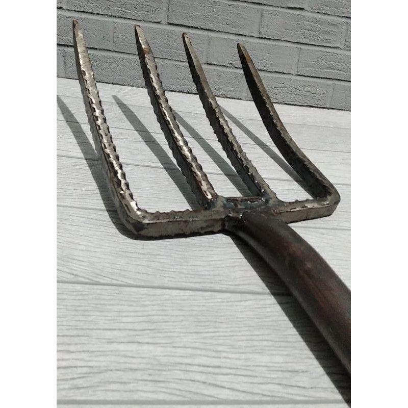 Jual GARFU INJAK GARPU TANAH SUPER KUAT 4MATA | Shopee Indonesia