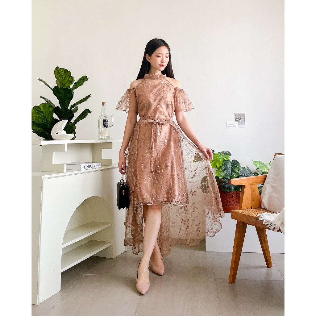 Jual DRESS CHARITY M L XL Dress Pesta Kondangan Natal Brokat Tile Simple  Elegan Mewah Gaun Formal Terbaru | Shopee Indonesia