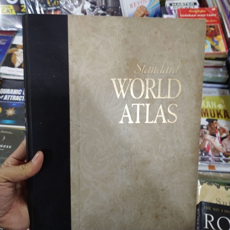 Jual buku standard world atlas original | Shopee Indonesia
