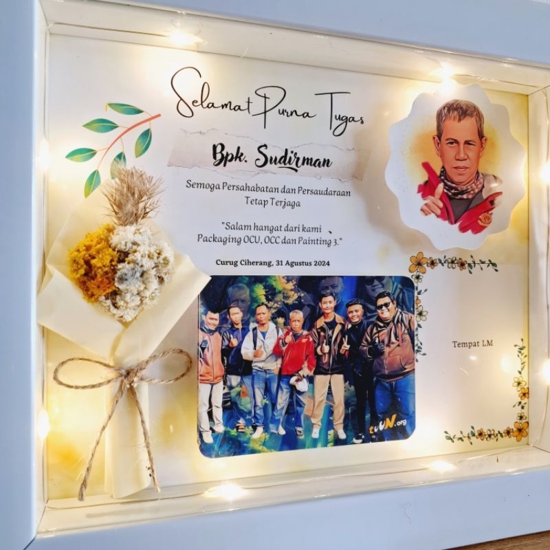 Jual Kado Frame Led 3D uk 8r 20x25 foto popup(timbul) | kado purna ...
