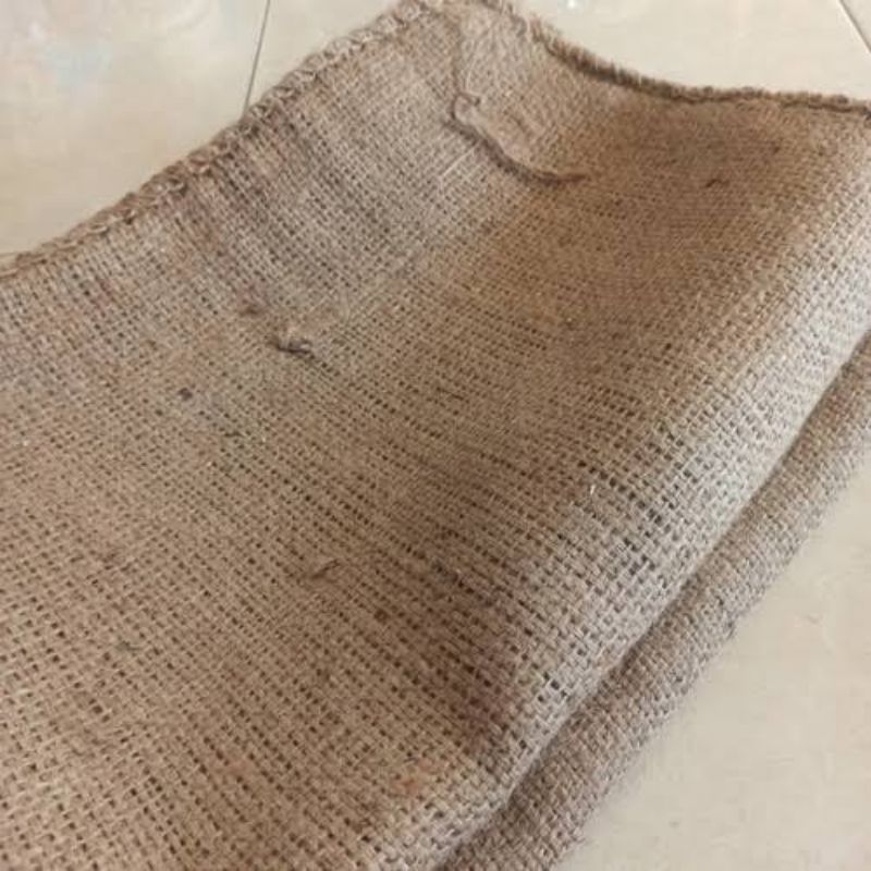 Jual Karung goni 50kg - Karung goni bekas kopi karung hiasan | Shopee ...