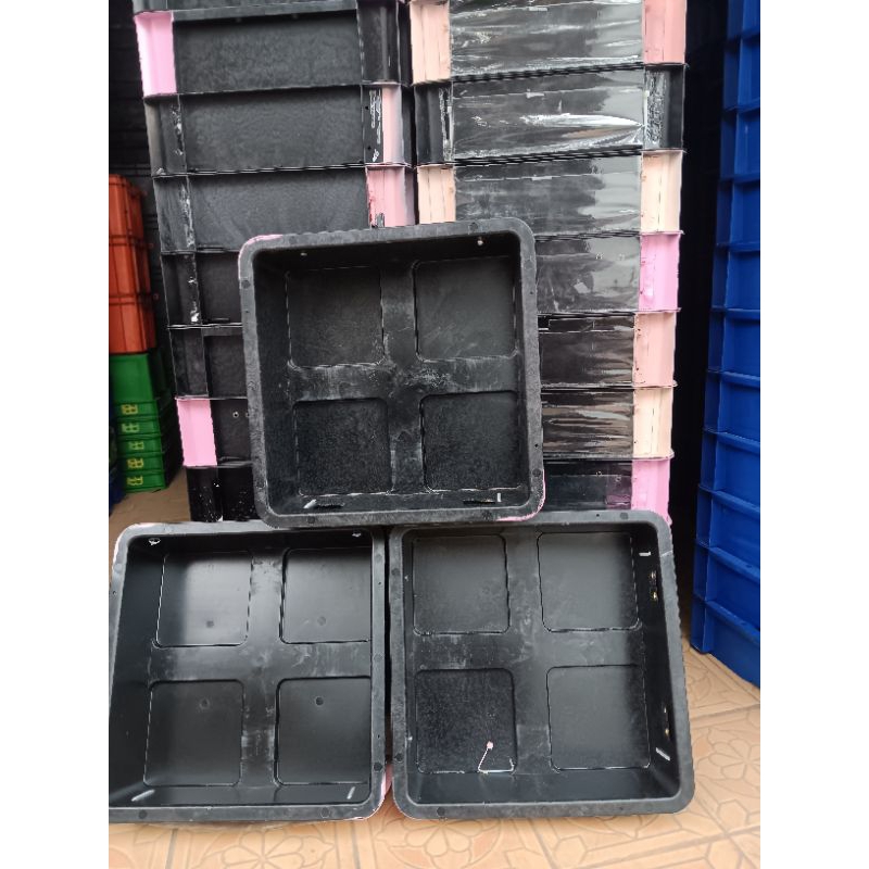 Jual box kontener bekas (uk 33x33x10 cm) | Shopee Indonesia