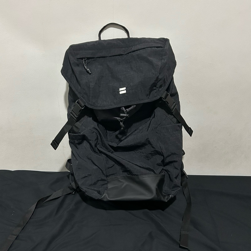 Jual Tas Laptop Pria Bodypack Solomon Backpack | Shopee Indonesia