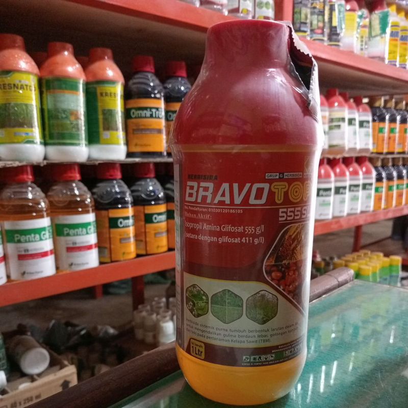 Jual Racun Rumput BravoTop 1 liter | Shopee Indonesia