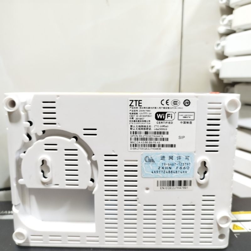 Jual ZTE ZXHN F660 V6 GPON lengkap dengan adaptor | Shopee Indonesia