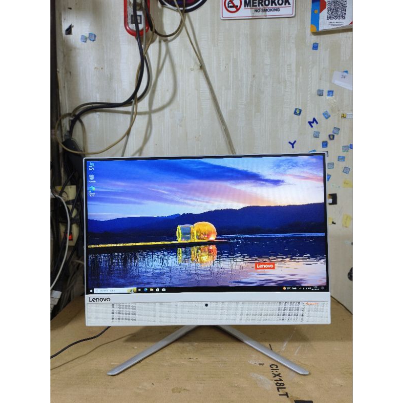 Jual PC ALL IN ONE LENOVO I5-7400 RAM 8GB HDD 1TB LAYAR 22