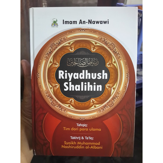 Jual Buku Terjemahan Riyadhus Shalihin Imam An Nawawi Darul Haq