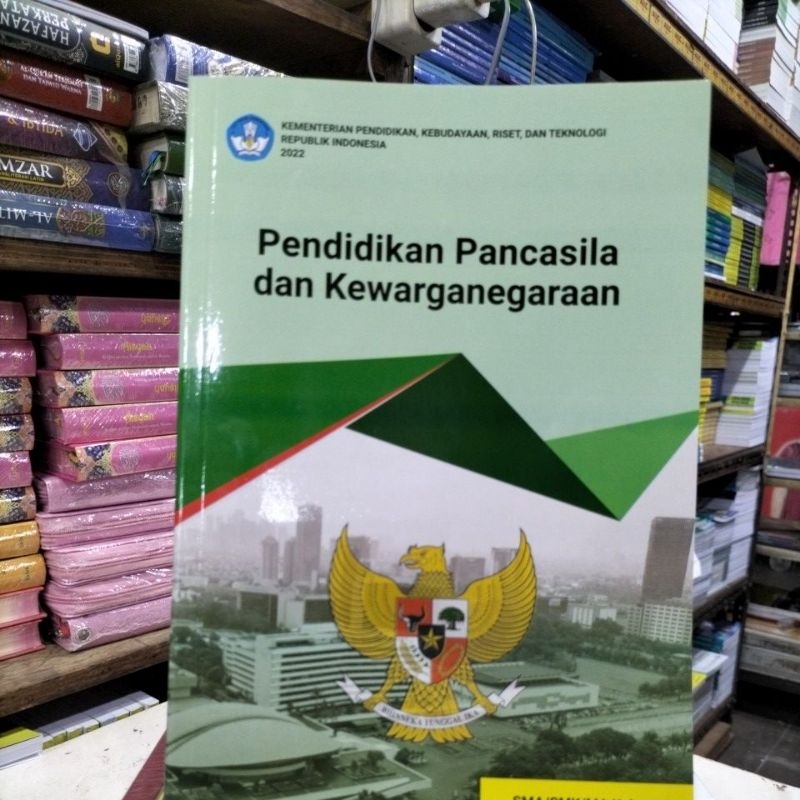 Jual BUKU PAKET PENDIDIKAN PANCASILA DAN KEWARGANEGARAAN SMA KELAS 12 ...