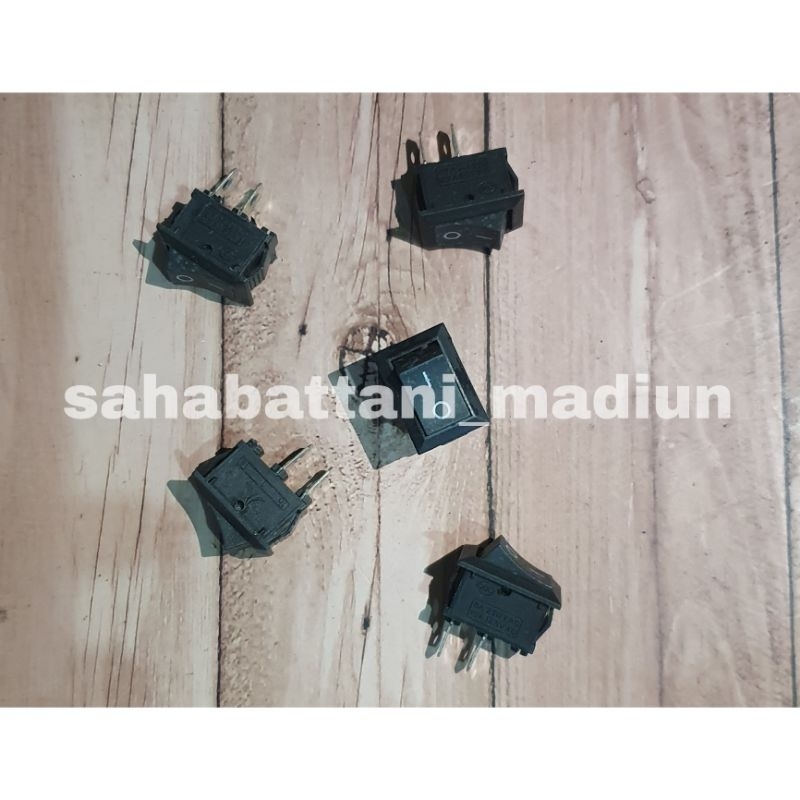 Jual Saklar Power On Off 21 mm x 15 ?? Rocker Switch dengan 2 Kaki ...