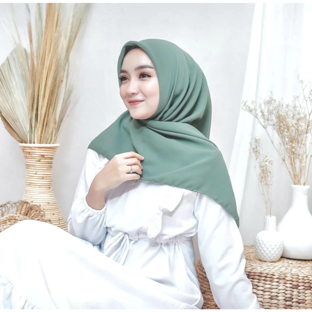 Alexhia Hijab Detail 4