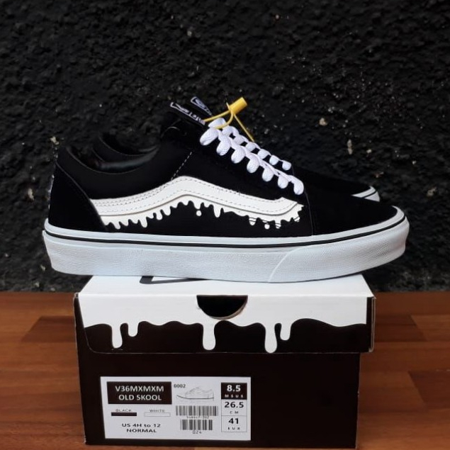 Jual SEPATU VANS OLD SKOOL MISFITS MEGICAL MOSH BLACK WHITE 100% ...