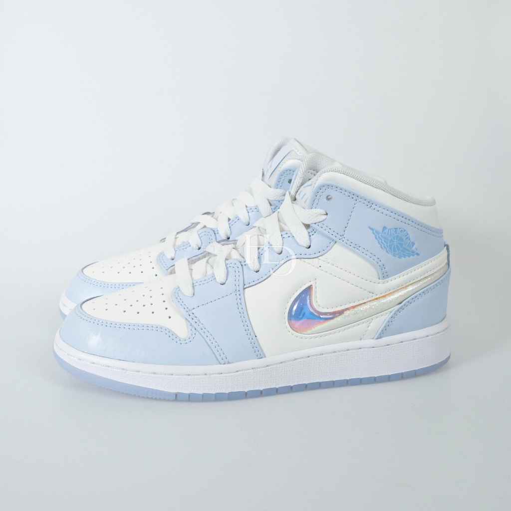 Jual Air Jordan 1 Mid Frozen Glitter Swoosh (GS) FQ9117400 Shopee