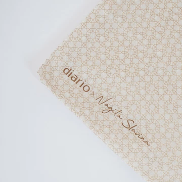 Diario X Nagita Slavina Ultrafine Travel Series Plain Scarf Kerudung Segi Empat