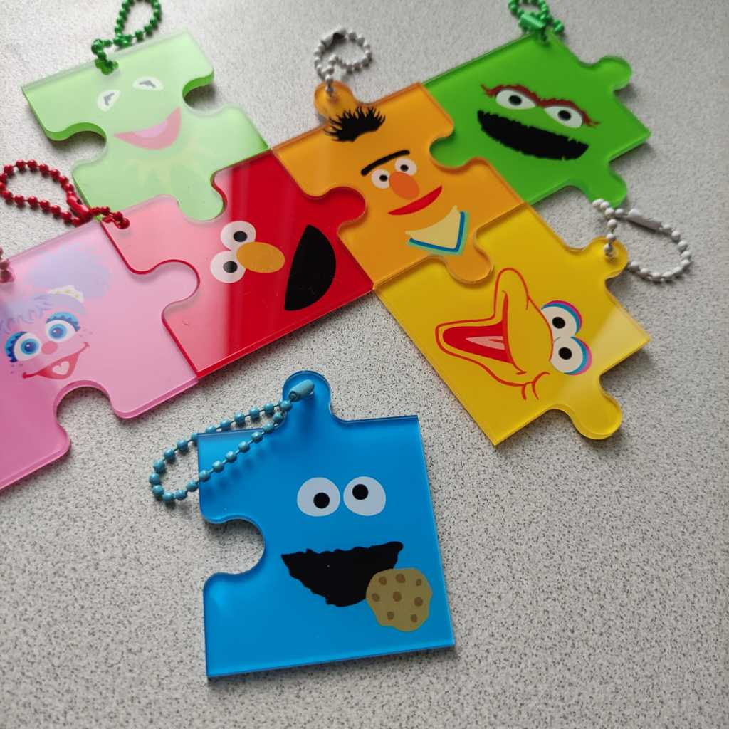 Jual MERICA / KEYCHAIN PUZZLE SESAME STREET / GANTUNGAN TAS SESAME ...