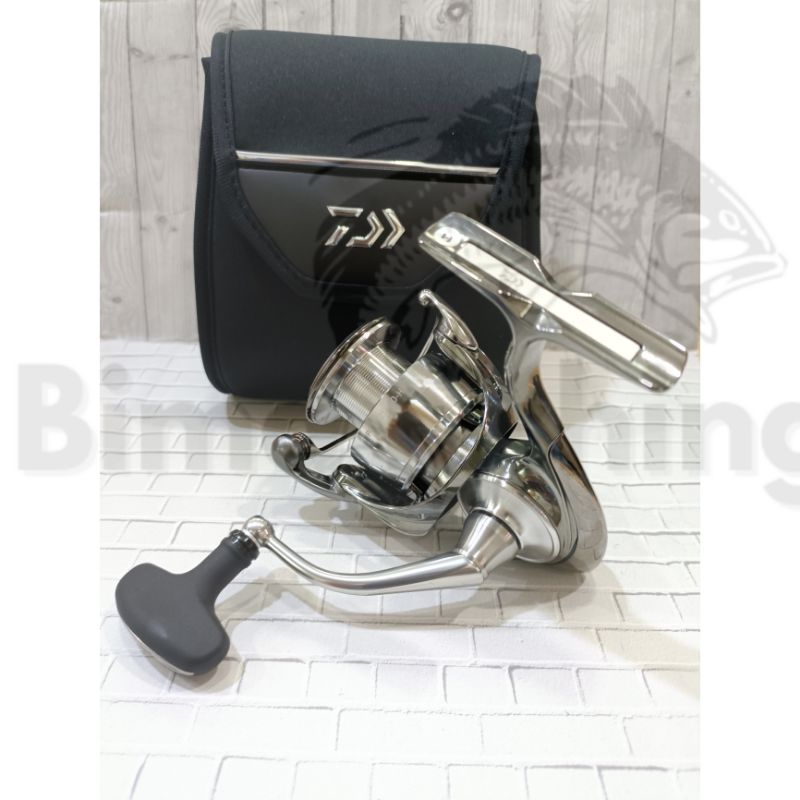 Jual Reel Daiwa Exist LT 2022 3000-H • PC 2500D-H | Shopee Indonesia