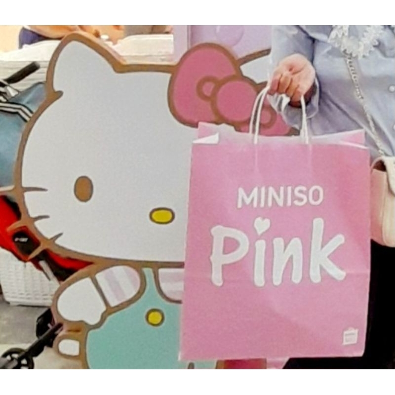 Jual Miniso x Sanrio Paperbag Miniso Pink (Khusus yang Belanja Produk