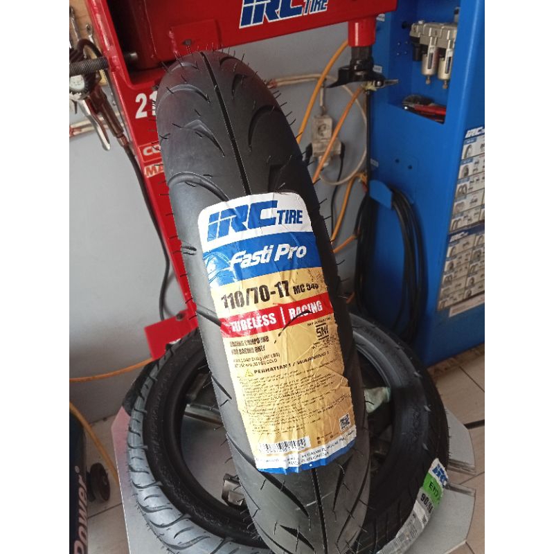 Jual Ban Motor Moge IRC Fasti Pro Soft Compound 110 70 Ring17 Tahun ...