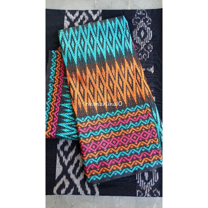 Jual SONGKET TENUN RANG RANG LOMBOK SATU SET SELENDANG DENGAN WARNA ...