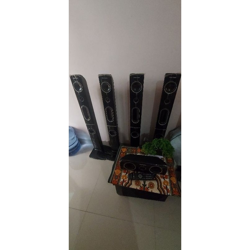 Jual Polytron Home Theatre Tower Sky PHT 925 L Shopee Indonesia