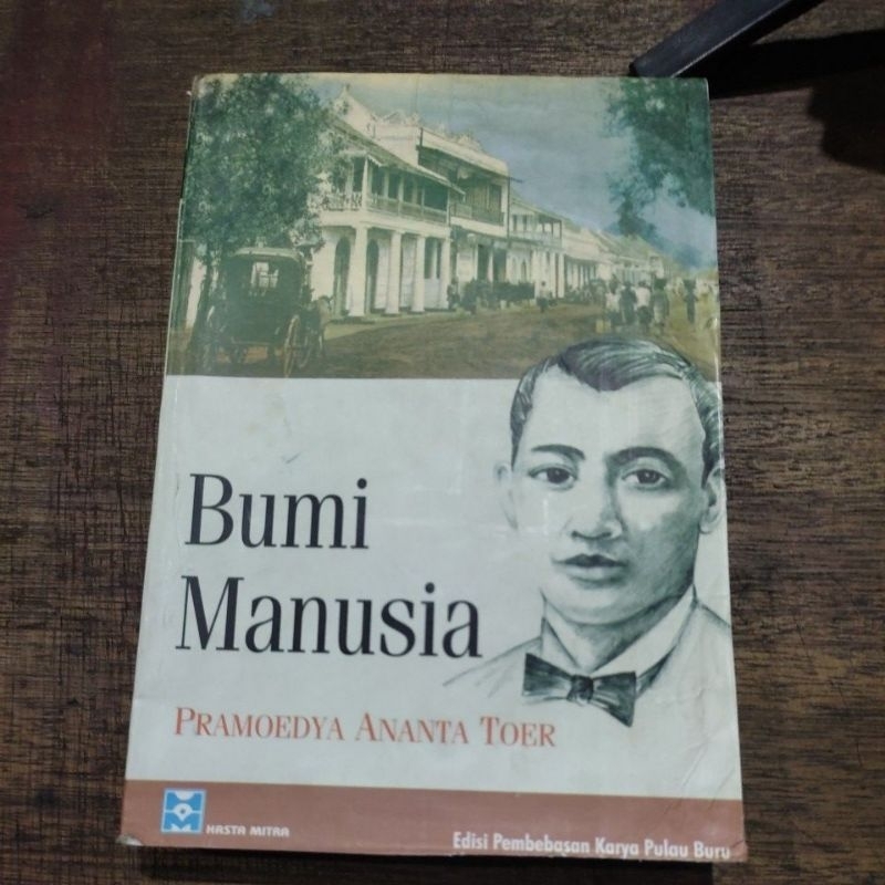 Jual buku Bumi manusia Pramoedya ananta toer (original) Shopee Indonesia