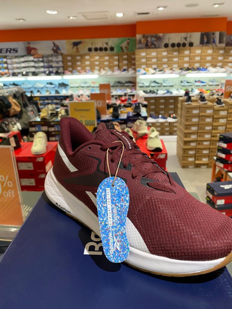 Jual Reebok Energen Run 3 Running Course Maroon/Black 100025755 Unisex ...