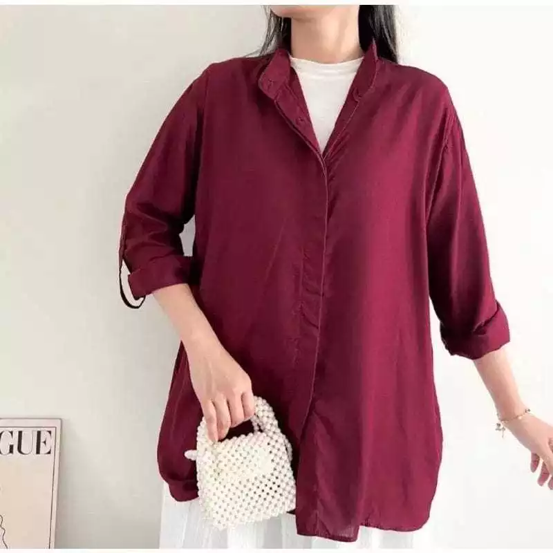 Kemeja wanita oversize Nelka Shirt - foto 1