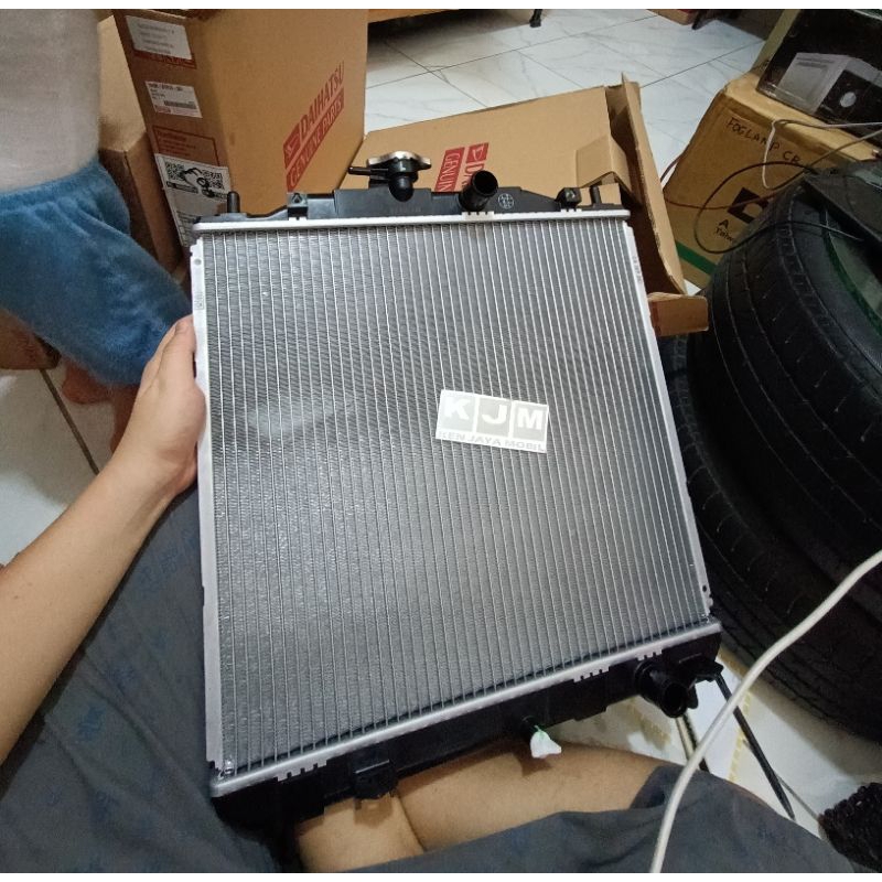 Jual radiator avanza 1300cc / xenia 1000cc transmisi manual original ...