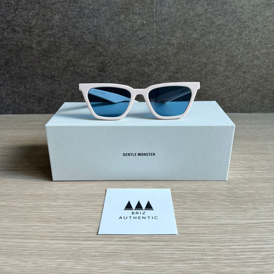 Jual Gentle Monster Agail White G7 Glasses / Kacamata / Sunglasses 100