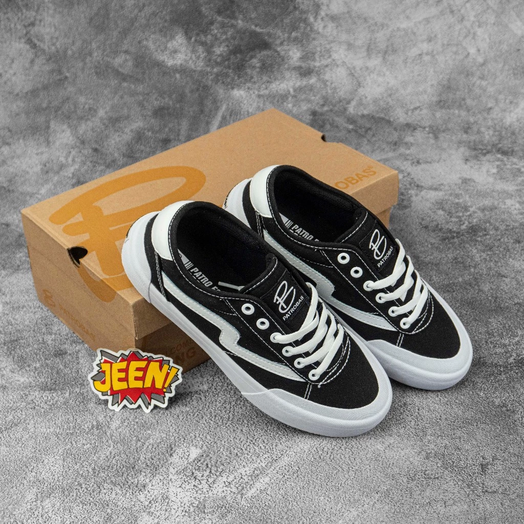 Sepatu Blitar
