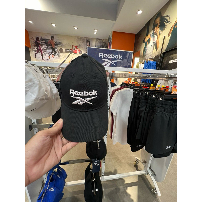 Jual Topi Reebok original sport station Shopee Indonesia