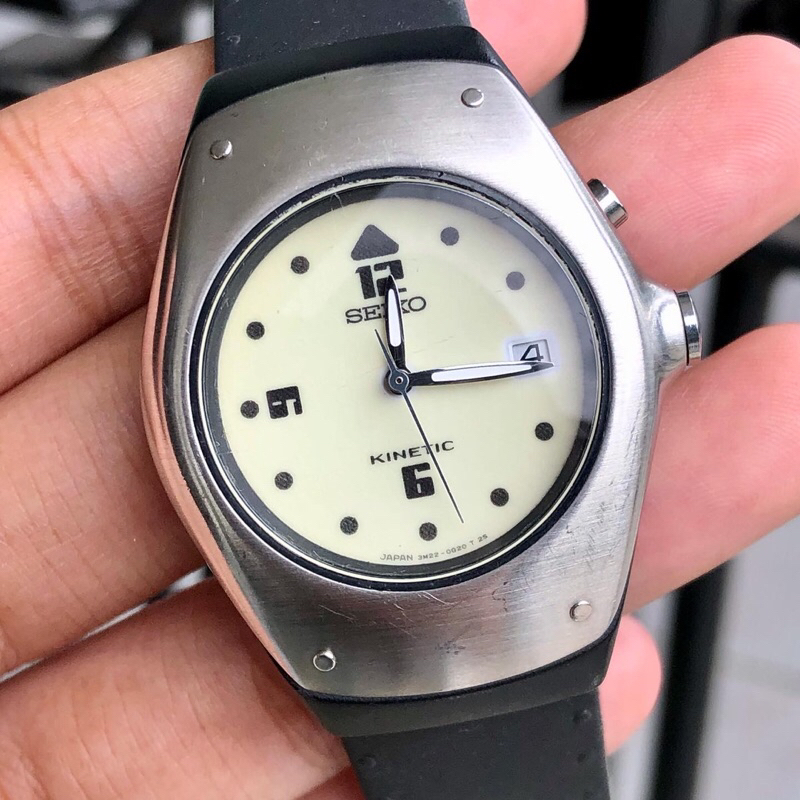 Jual seiko kinetic 3m22 movement Harga Terbaik Termurah Maret