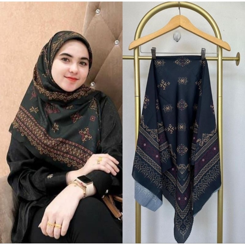 Jual Jilbab motif segiempat terbaru warna Hitam series | Shopee Indonesia