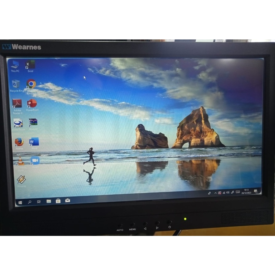 Jual Monitor LED Wearnes WL1561ST Touchscreen | Shopee Indonesia