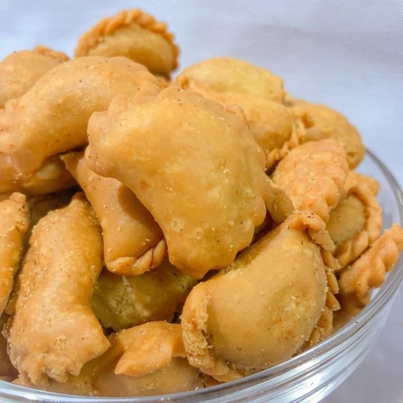 Jual pastel abon sapi dan pastel cokelat lumer isi 500 gram dan 1 kg ...