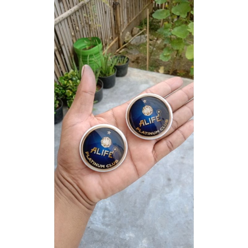 Jual COSTUM PIN AKRILIK BULAT RESIN | Shopee Indonesia