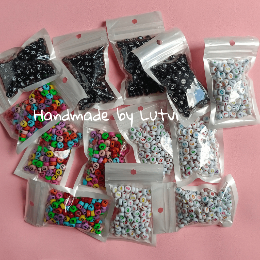 Jual 20 gram manik huruf a-z dan angka mix random | manik alphabet ...