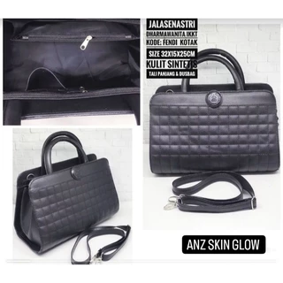 Jual tas fendy Harga Terbaik & Termurah April 2025 | Shopee Jual tas fendy Harga Terbaik & Termurah April 2025 | Shopee